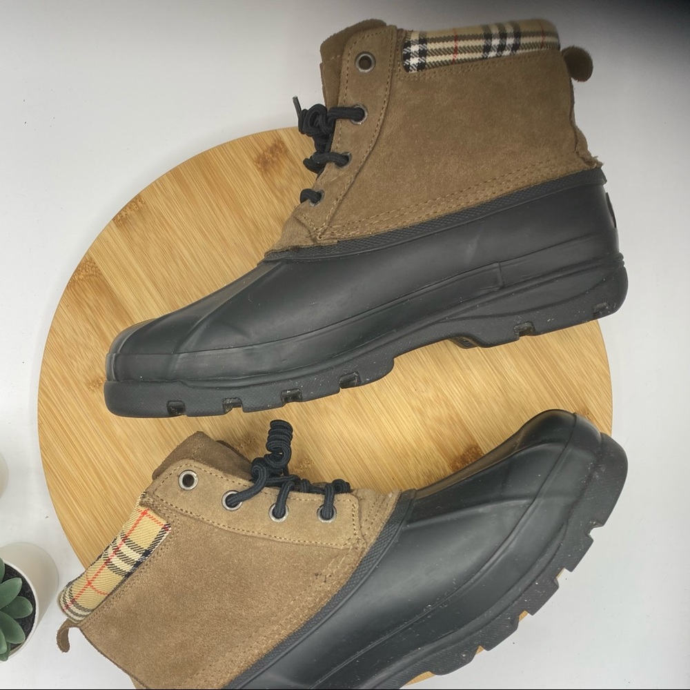 Donner Mountain || FARGO Tan & Black Leather Duck Boot with Plaid Trim; Size 10M